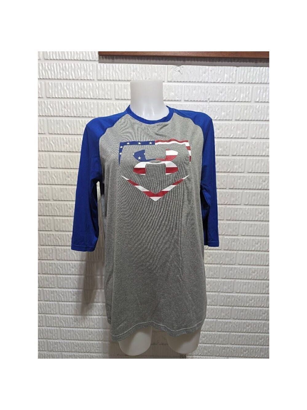 Under Armour Men's Blue & Gray Small Baseball USA ¾ Sleeve Raglan T-Shirt
